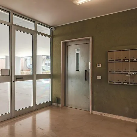 Апартаменты Free Parking Private Balcony Relax *